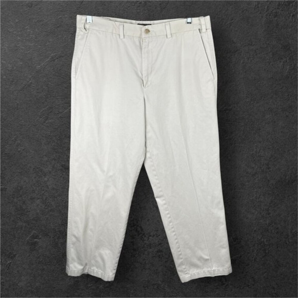 Dockers Pants Mens 34x30 Khaki Chinos Wide Leg Straight Work 100% Cotton Casual - Picture 1 of 7